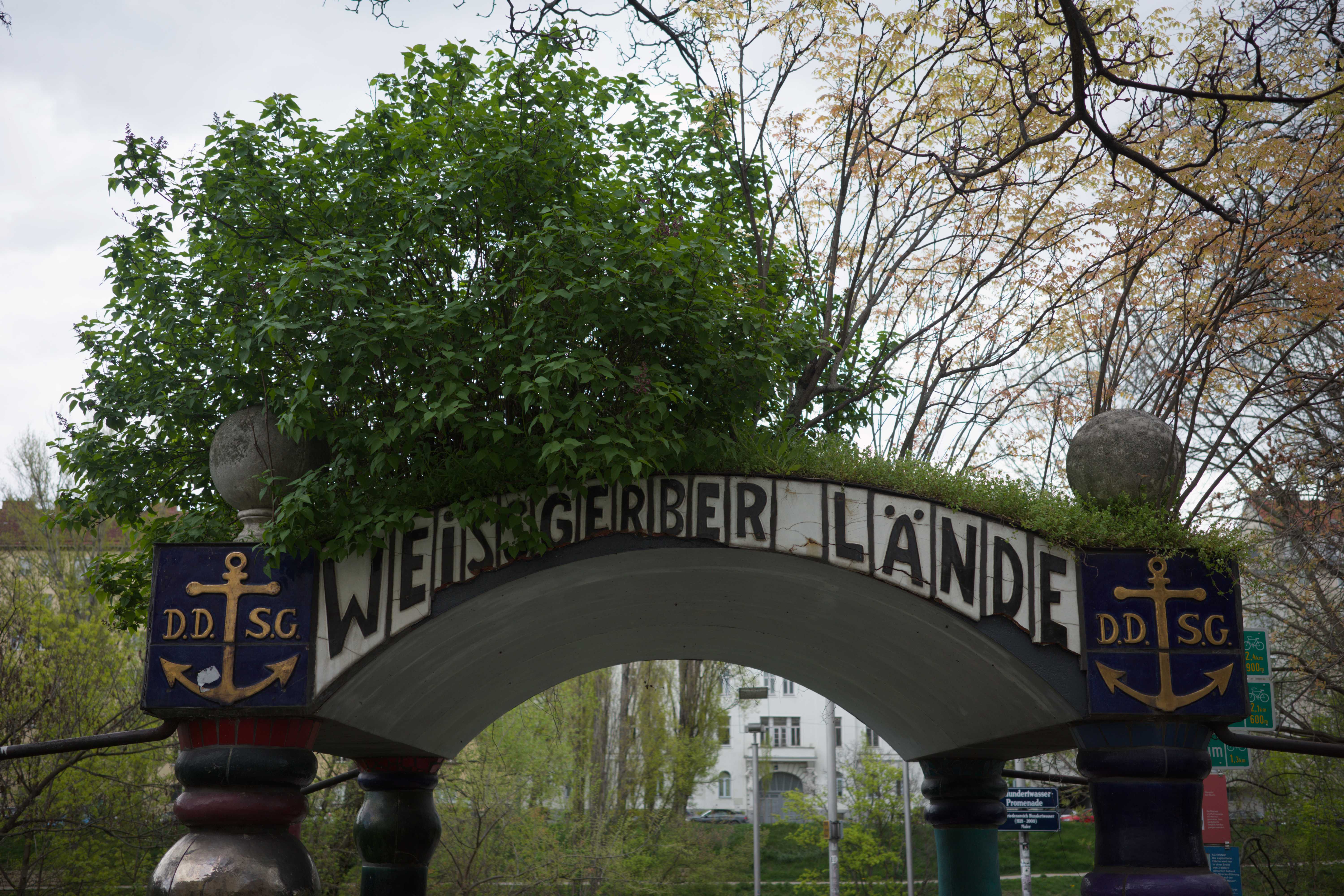 Hundertwasser Pavillon am Donaukanal