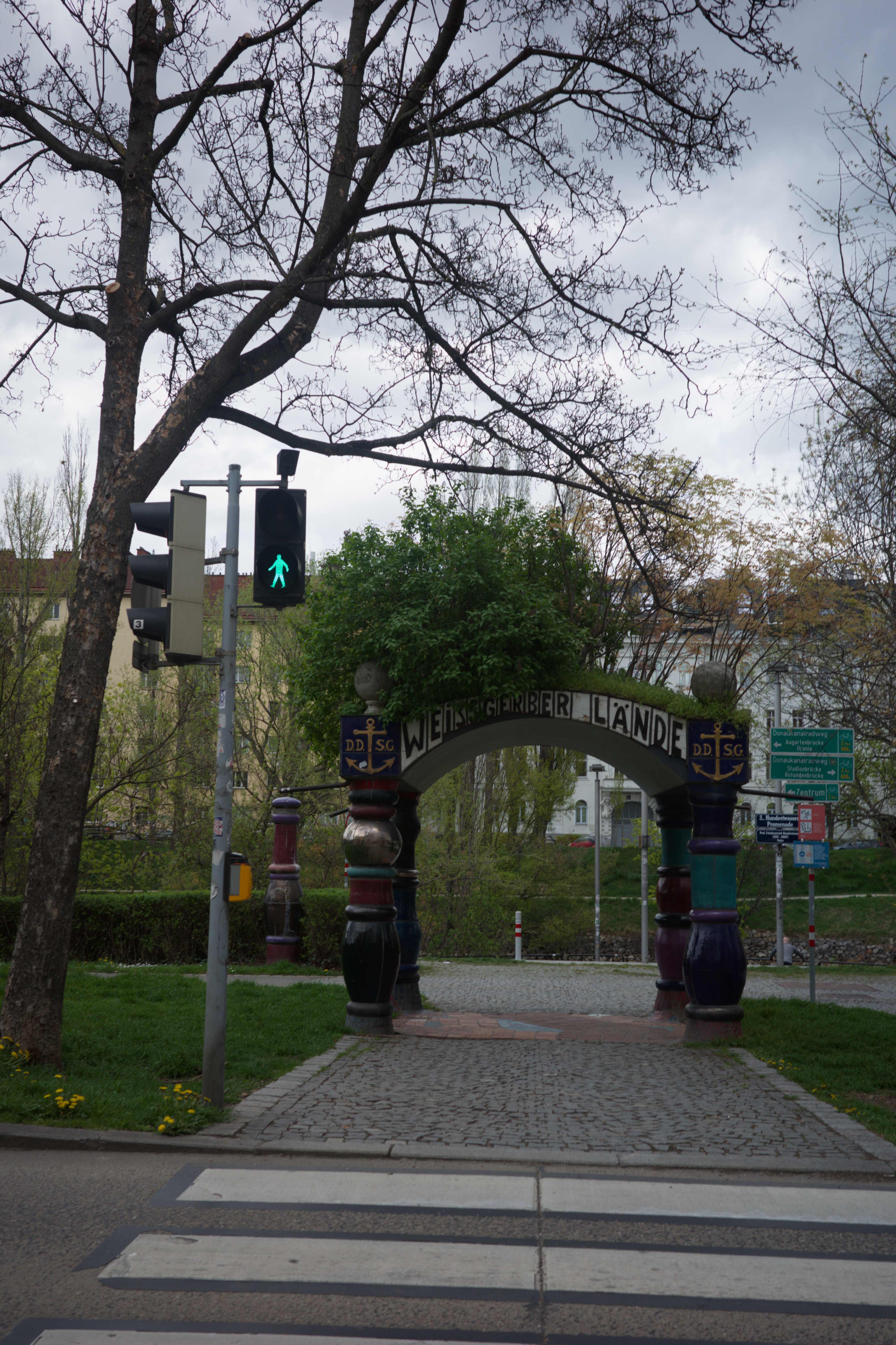 Hundertwasser Pavillon am Donaukanal