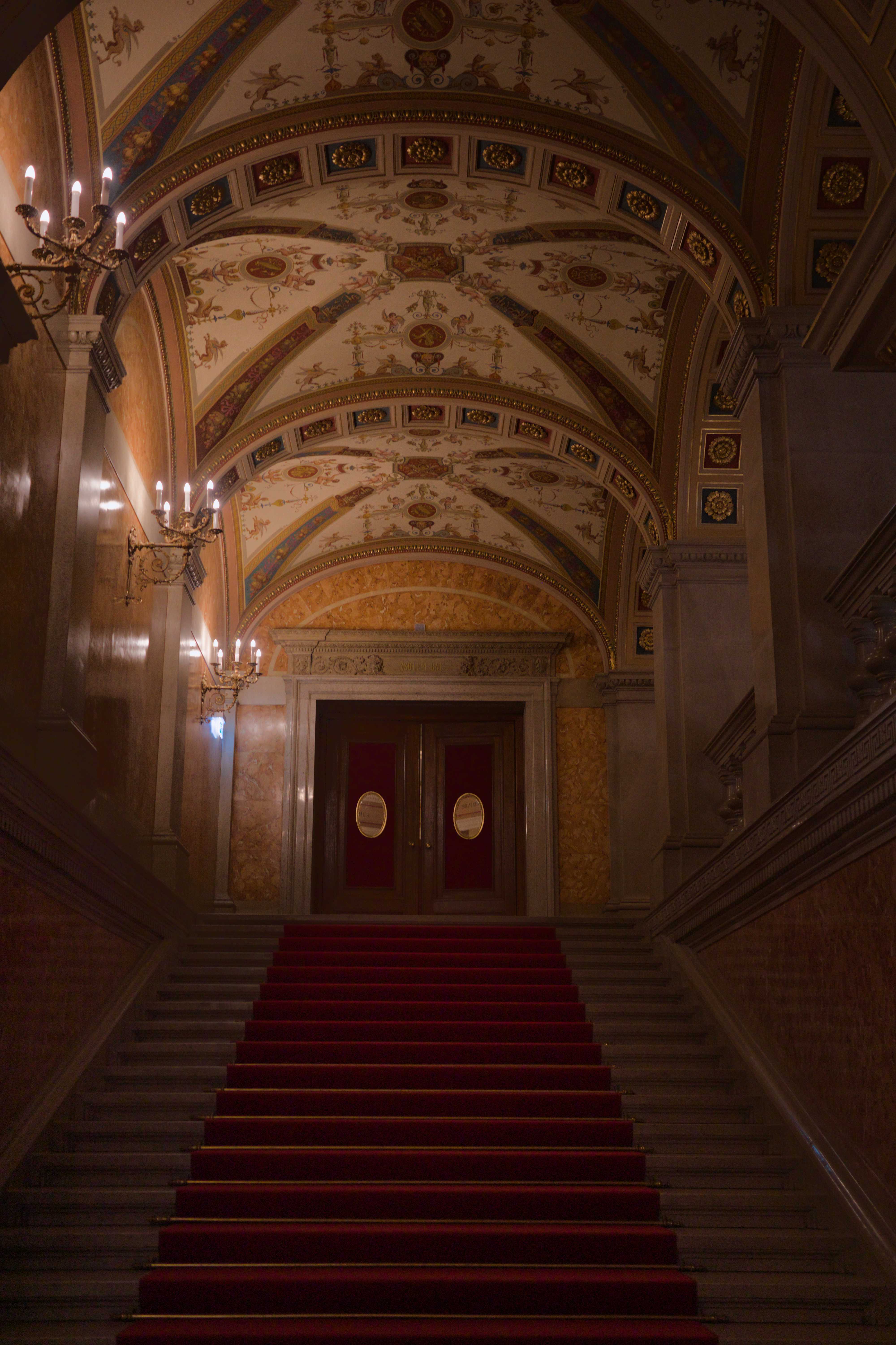 Eingangsbereich der Oper