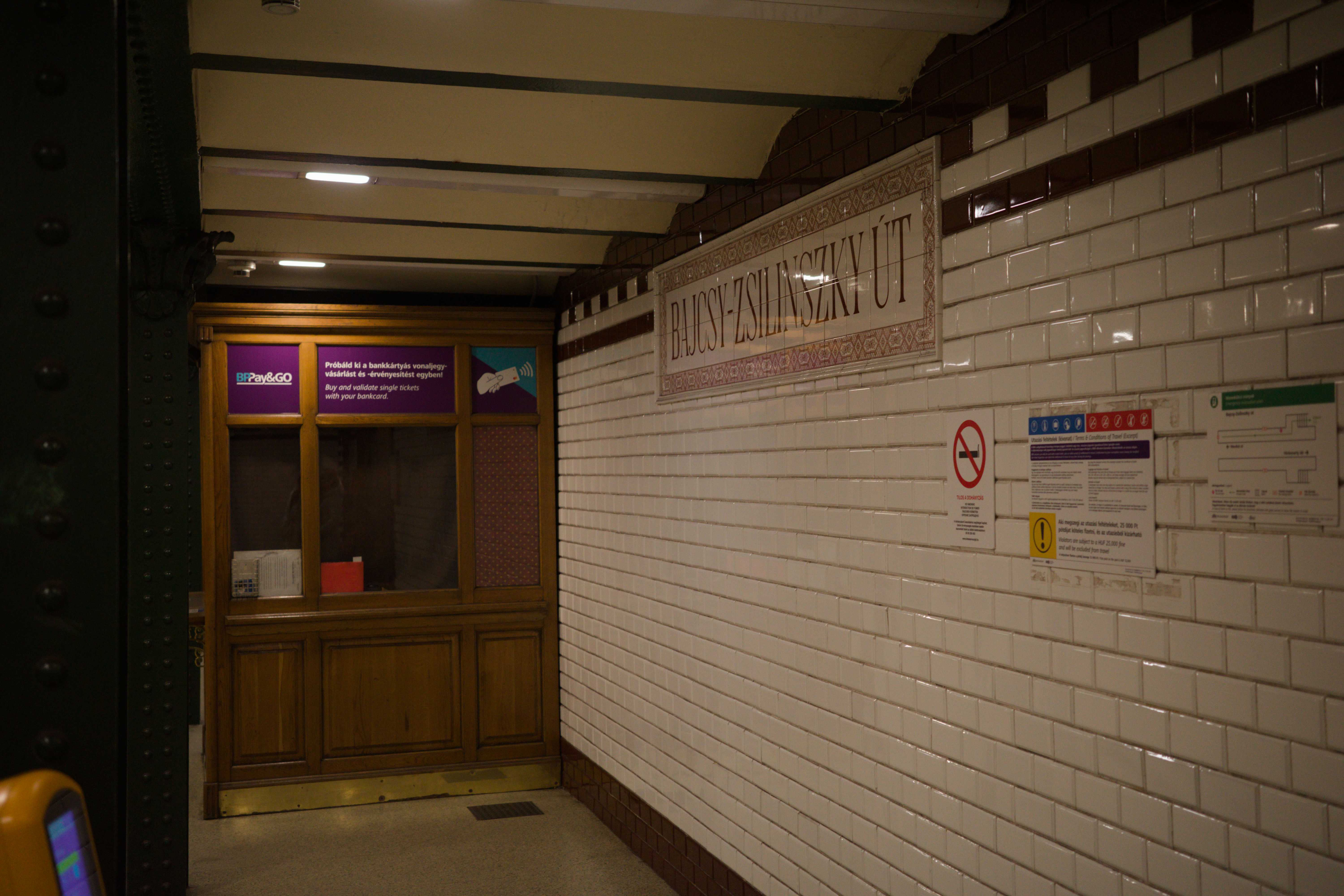 Station der Metro Linie 1